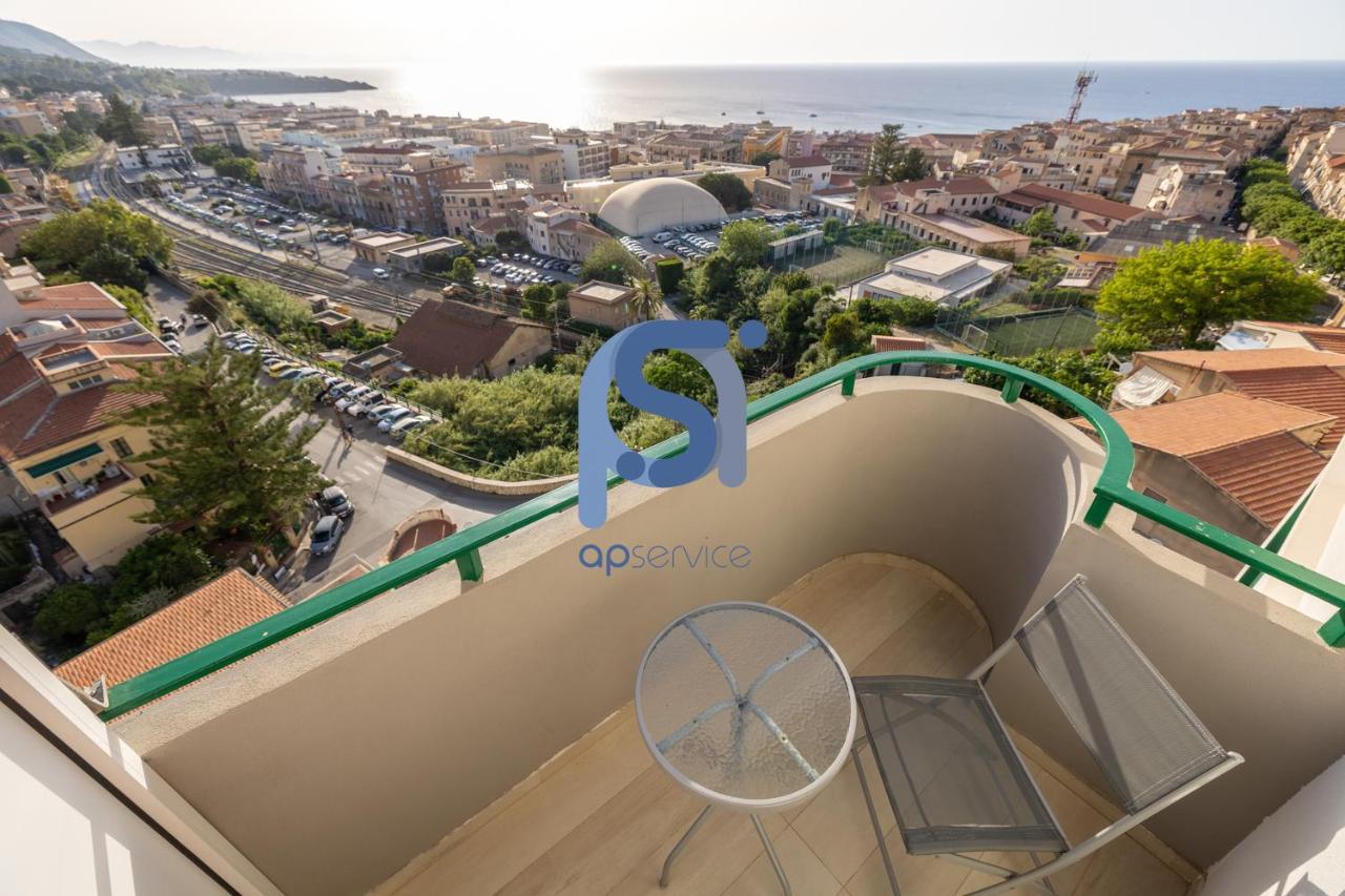 B&B Panorama - Self Check In Чефалу Екстериор снимка